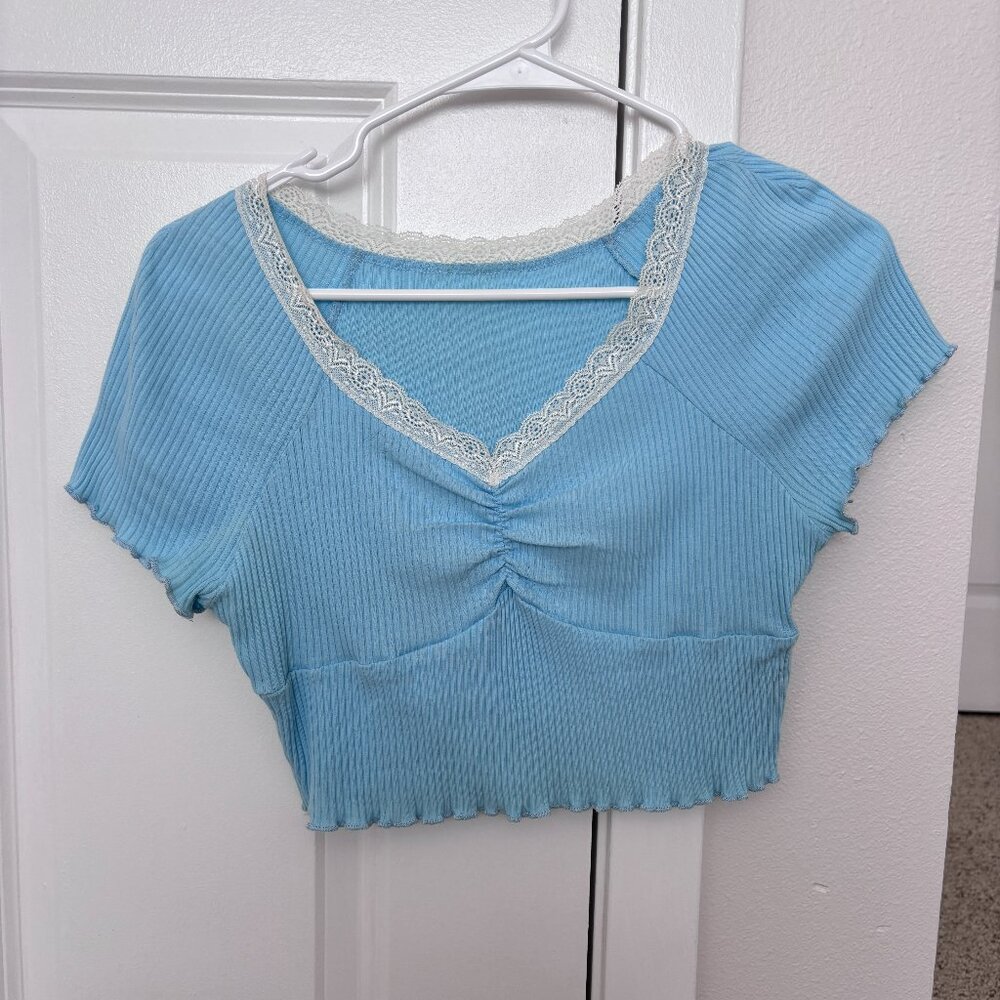 Light Blue Crop Top T-Shirt Embroidered with White Lace Size S Small